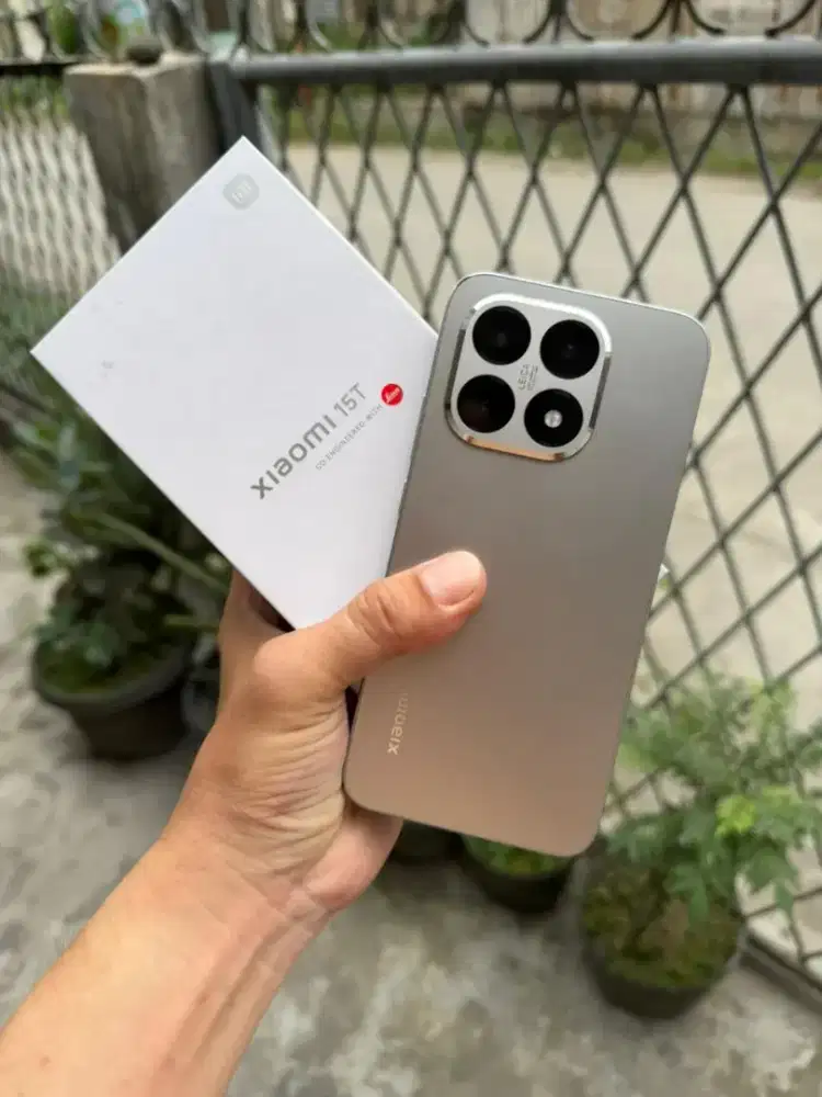 Xiaomi 15T 5G Leica 12/512 Garansi Resmi Maret 2027