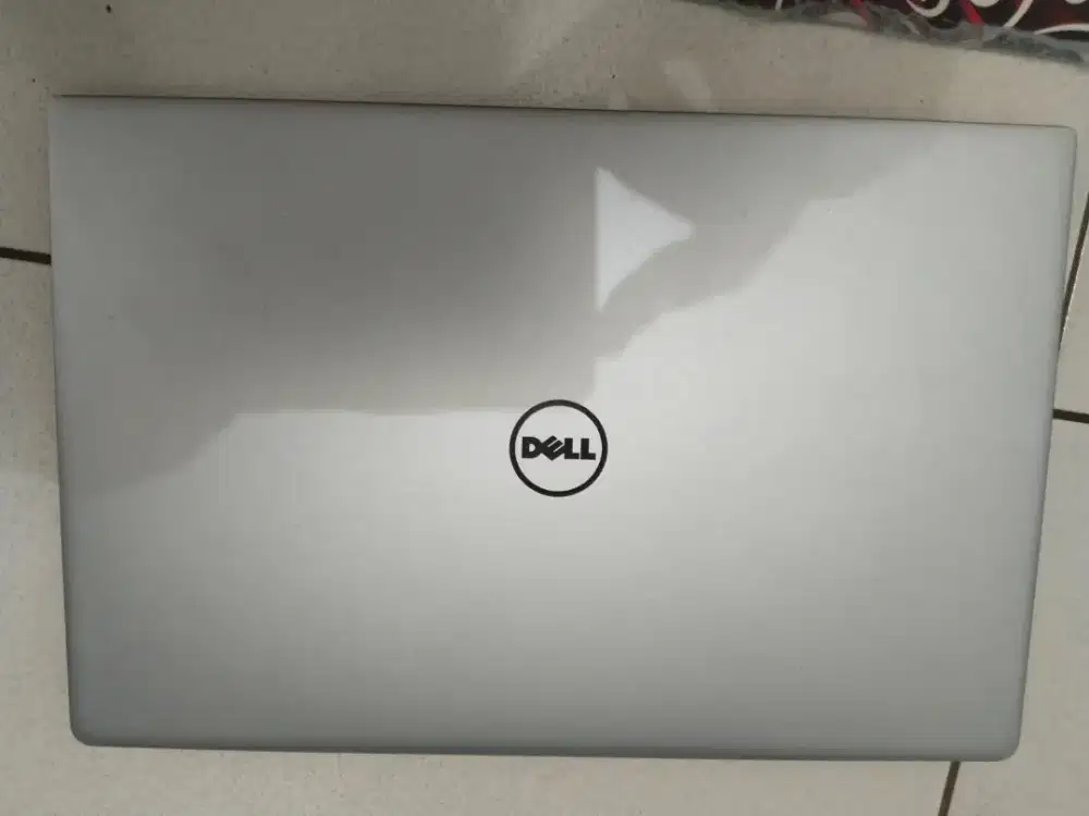DELL xps 13 9343 core i7 gen5 ram8 ssd 256