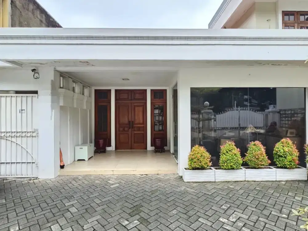 Rumah Siap Huni Lokasi Strategis di Suryo Senopati Jaksel