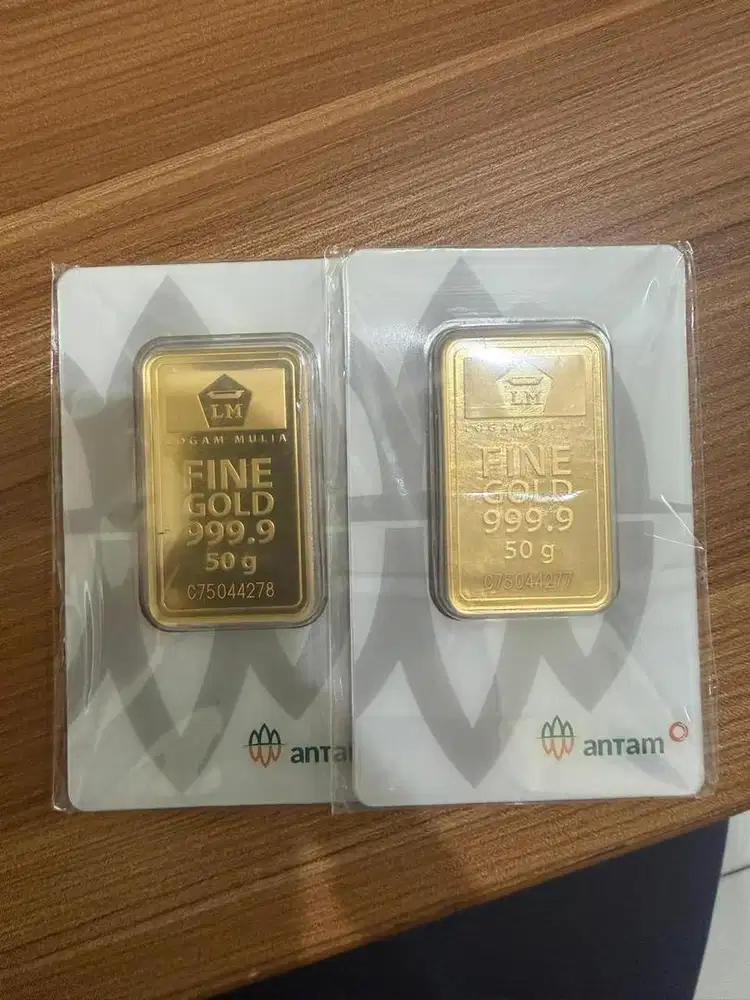 Logam mulia emas antam 50 gram