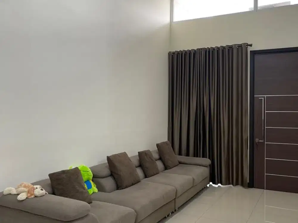 Dijual Cepat Rumah Mezanin 3 Lantai FURNISH MEWAH di Citra 7 Jakarta Barat