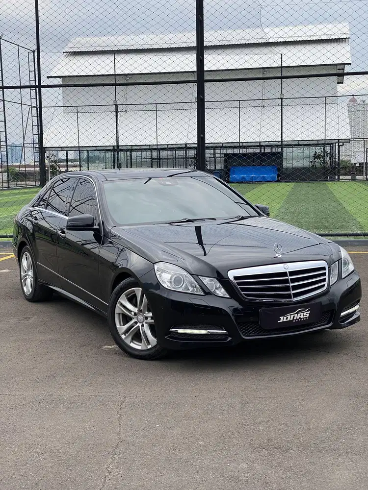 Mercy E300 2011 AVG Pano !!