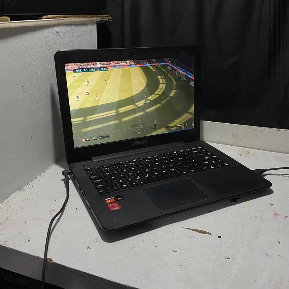 Asus Amd A8 Quad Core / Laptop Gaming