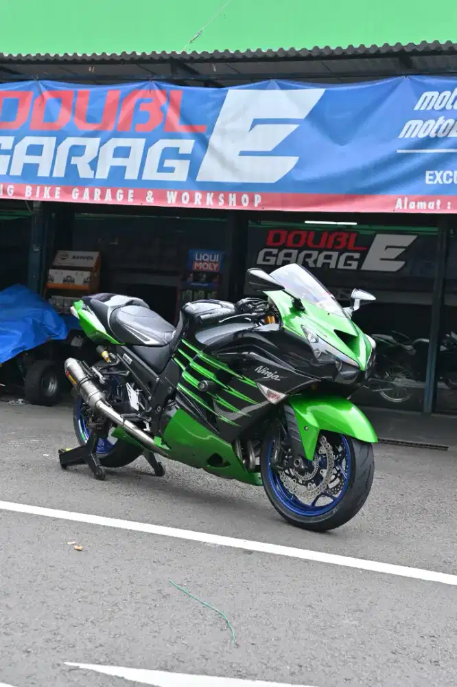 KAWASAKI ZX14R ZX14 OHLINS HIJAU 2013 KONDISI MULUS LIMITED EDITION