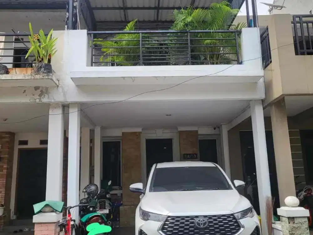 Dijual rumah 2 lantai di Citra Gran Cibubur