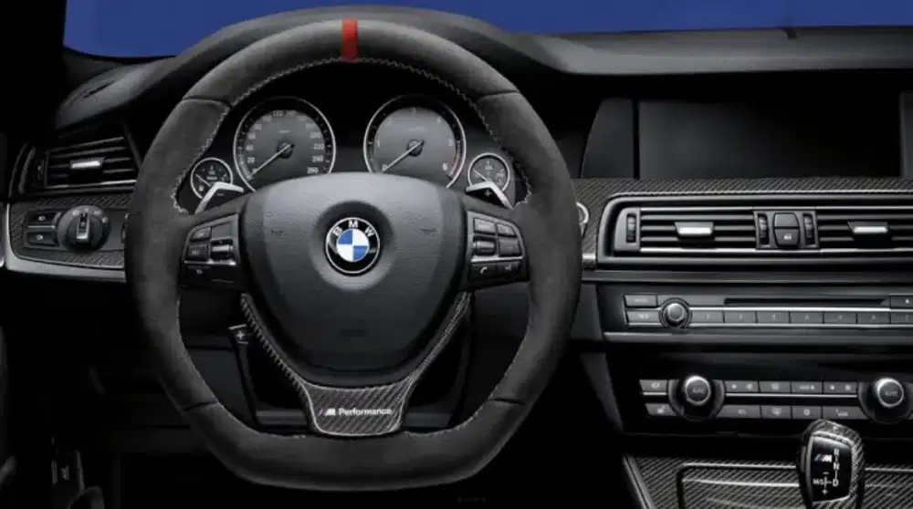 STIR ori (RARE) BMW F10 M PERFORMANCE ALCANTARA + CARBON