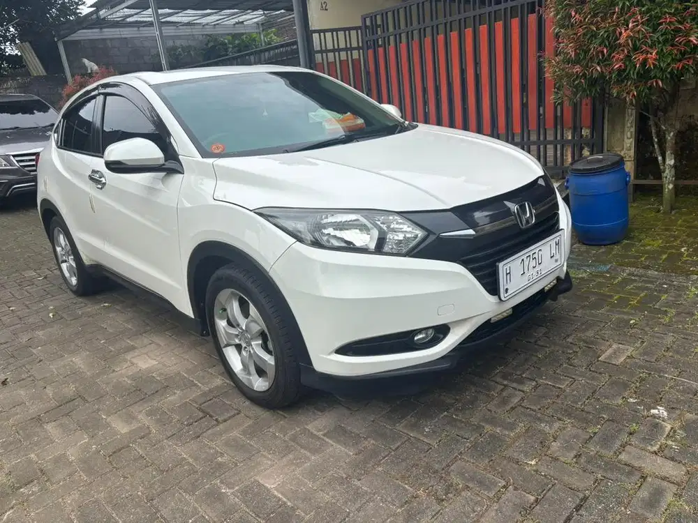 HRV S Manual Putih 2015