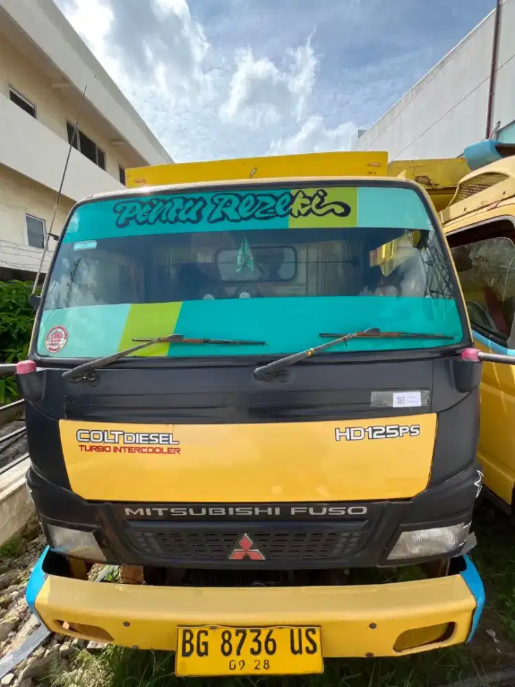 JUAL CEPAT 2 UNIT MITSUBISHI COLT FE 74 HD V 125 BAK BESI