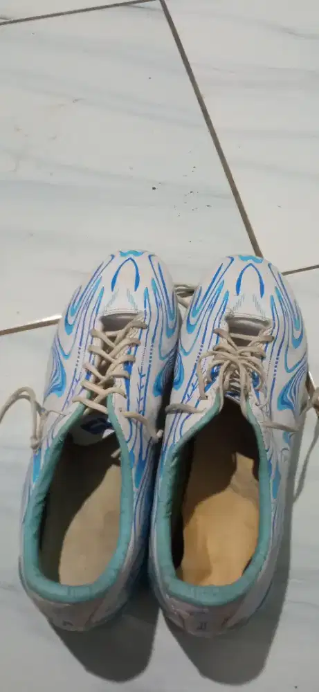 Barang bekas masih bagus