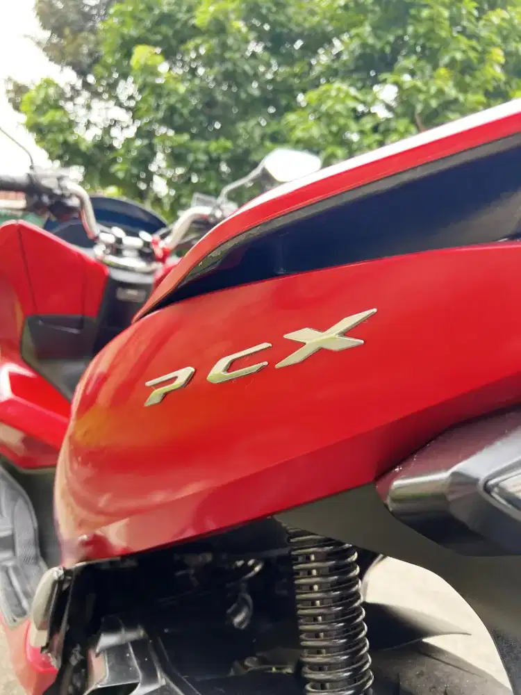 MURAH honda PCX ISTIMEWA bisa TT barang apa saja
