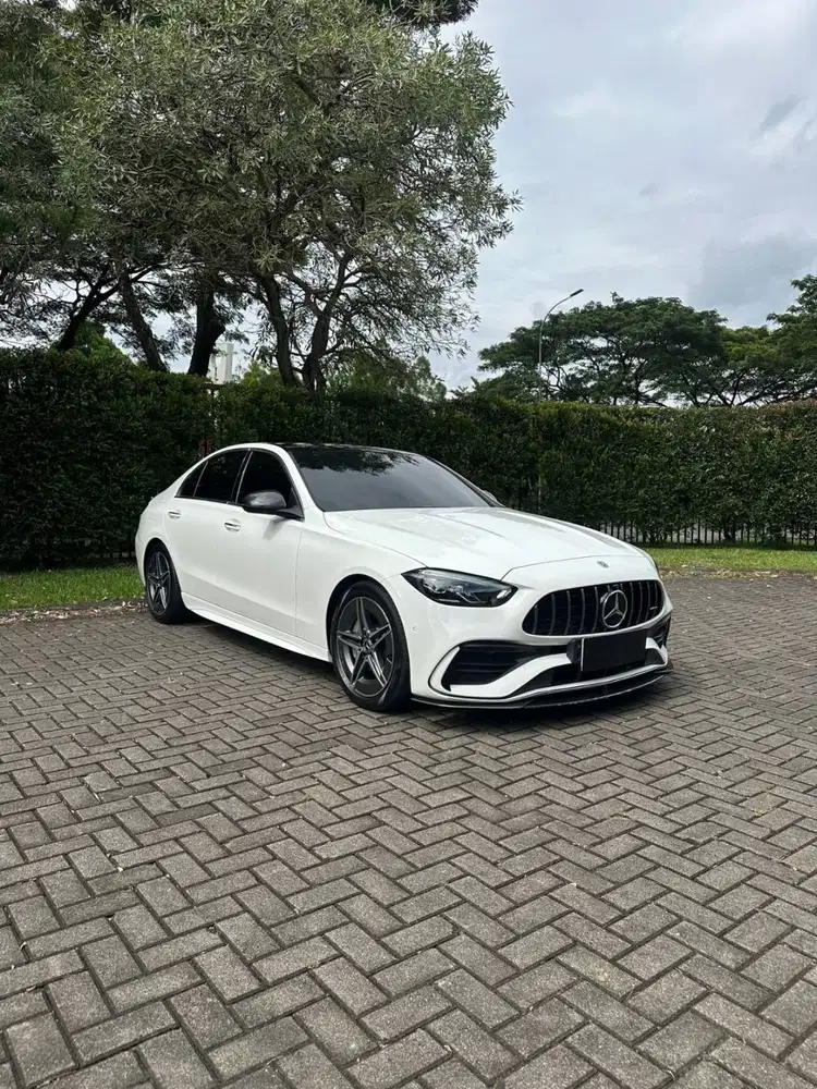 Mercedes Benz C300 AMG NIK 2023