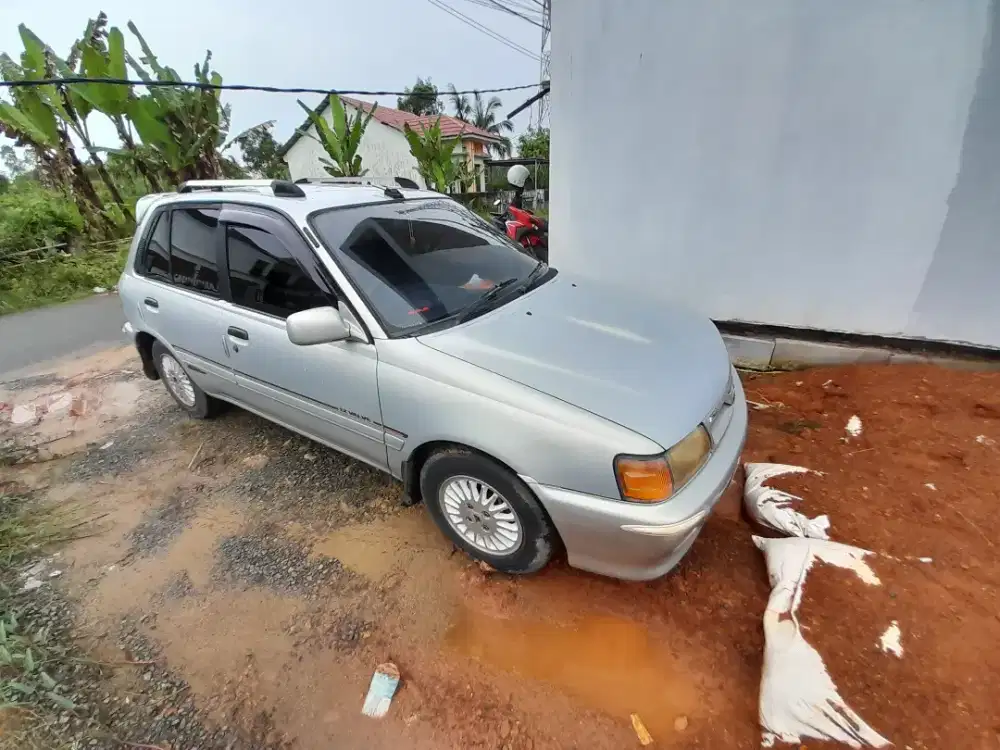 Dijual toyota starlet