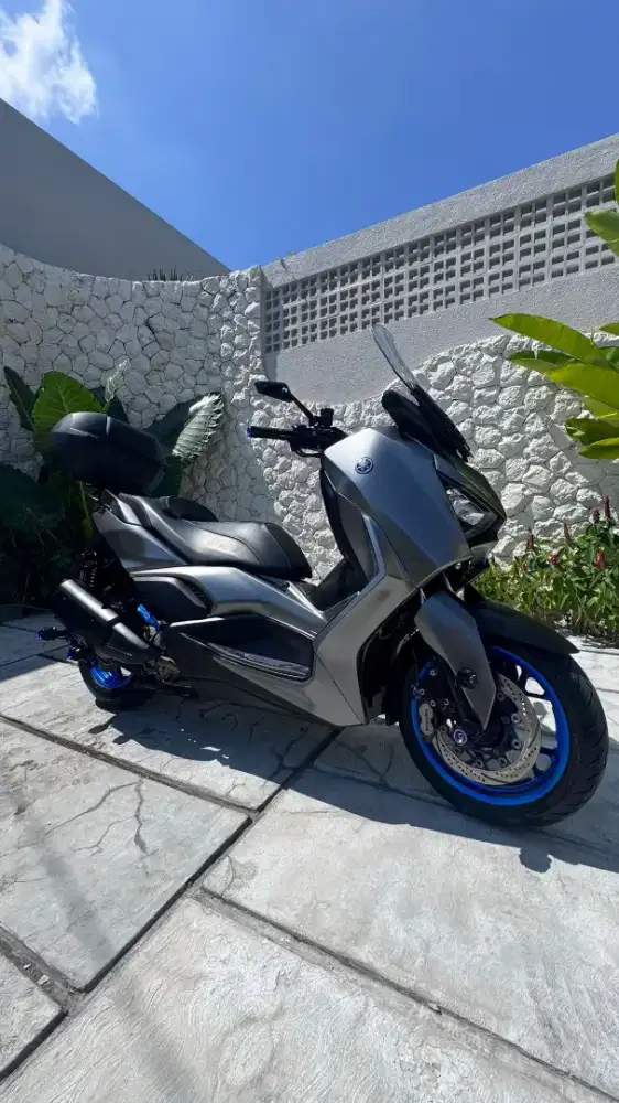 Dijual cepat 1 unit motor xmax connected 2024