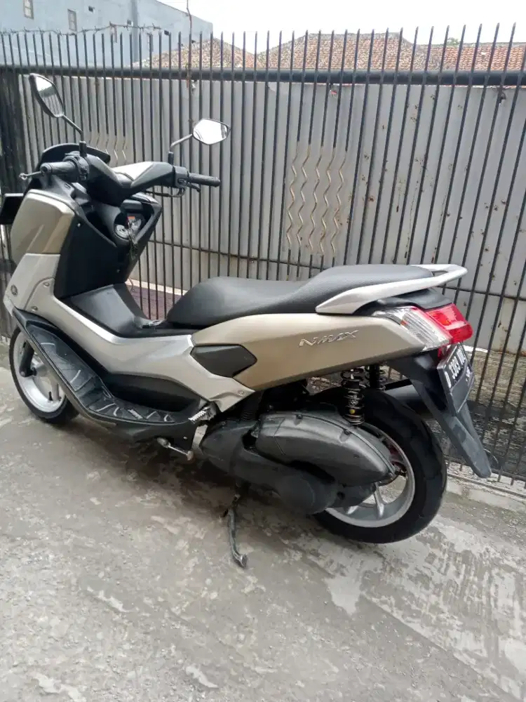 Yamaha NMAX plat bandung