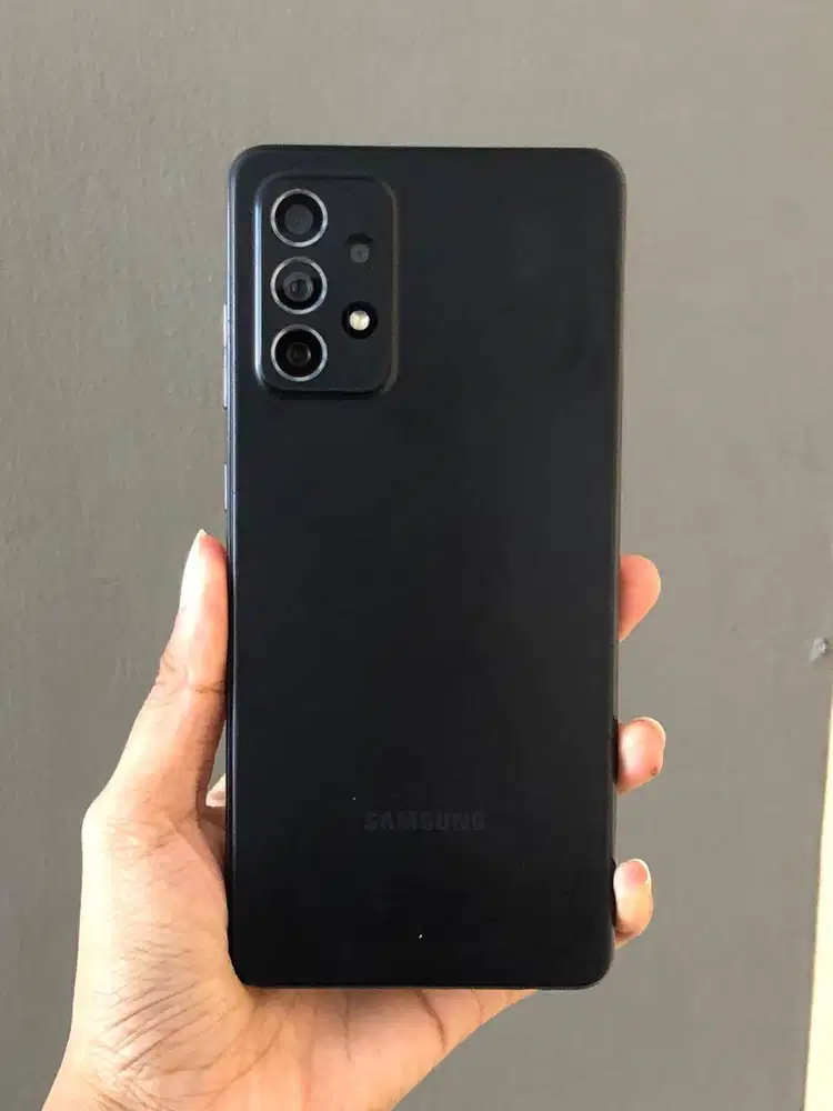 Samsung A72 RAM 8/256GB – Super AMOLED 6.7” Harga 2 Jutaan!