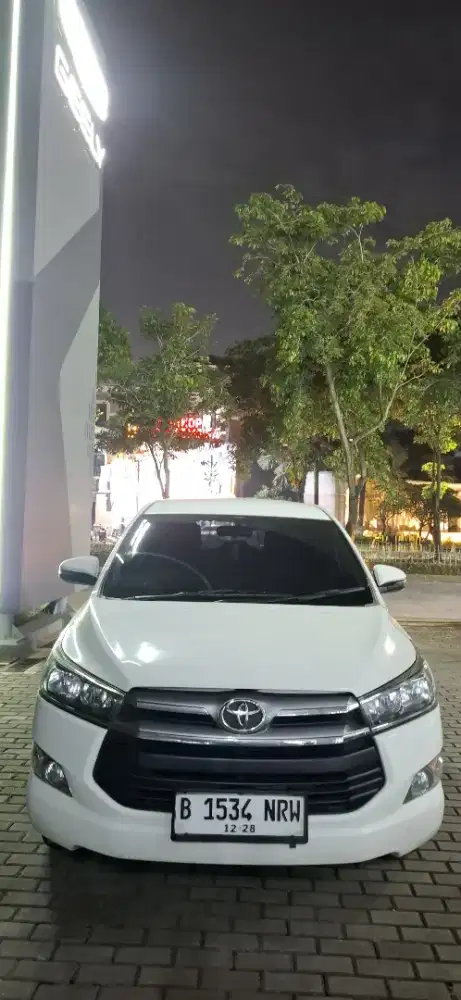 Iklan mobil Kijang innova