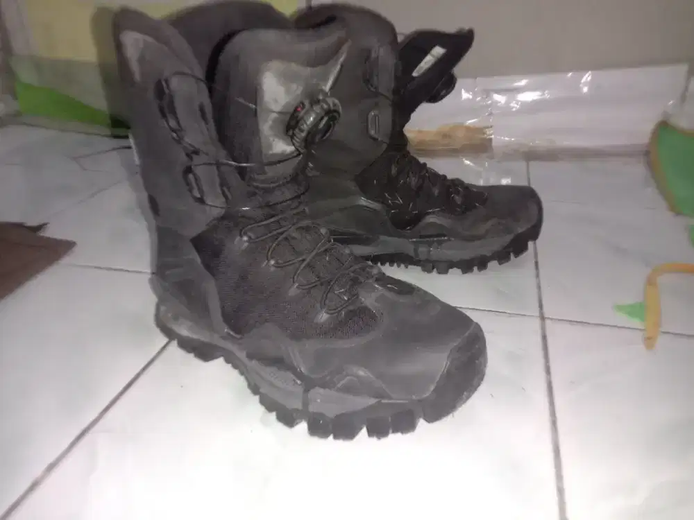 Wts sepatu PDL tactical kopassus punya.