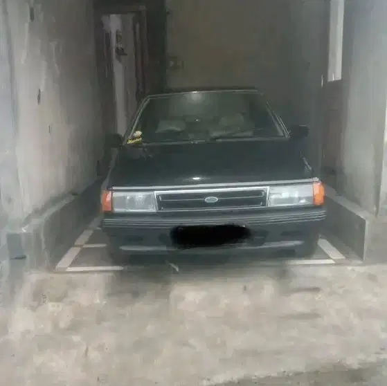 Pribadi lengkap hidup Ford laser