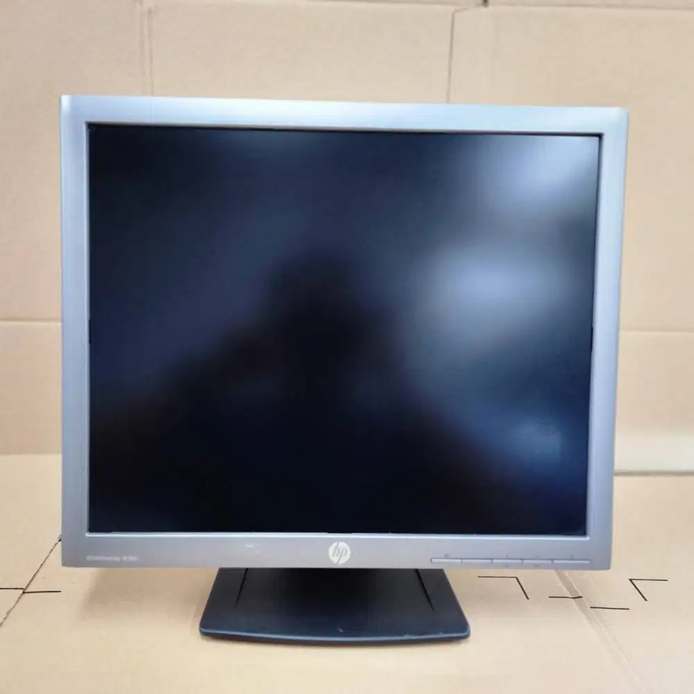 Monitor HP 19 Inch Kotak jernih & nyaman di mata, cocok kerja dan kasi
