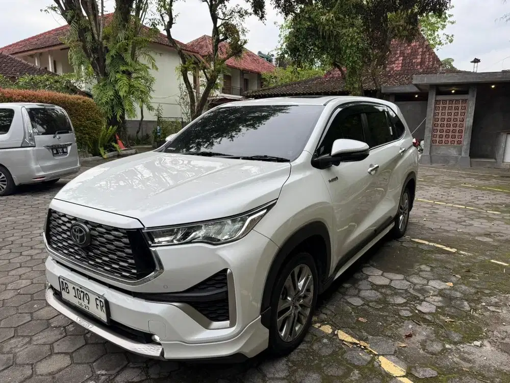 Kijang innova hybrid dijual segera