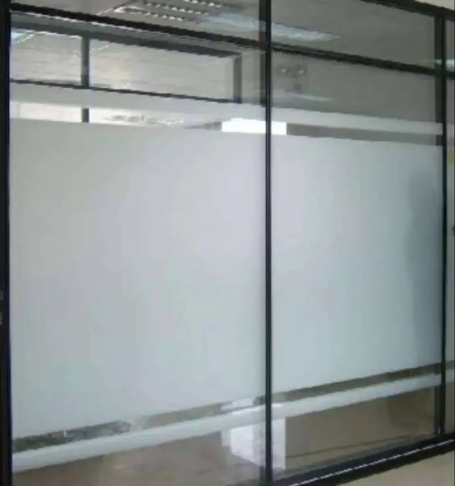 Pemasangan sticker sunblast dan kaca film dapur MBG