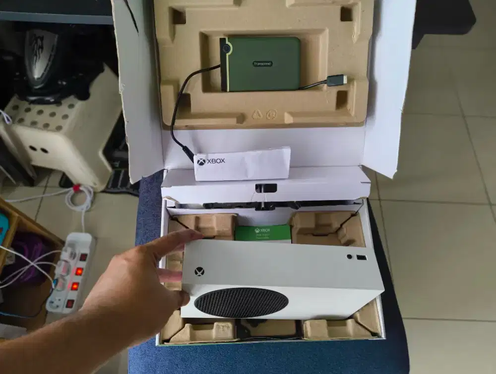 Xbox Series S 512 Gb Like new