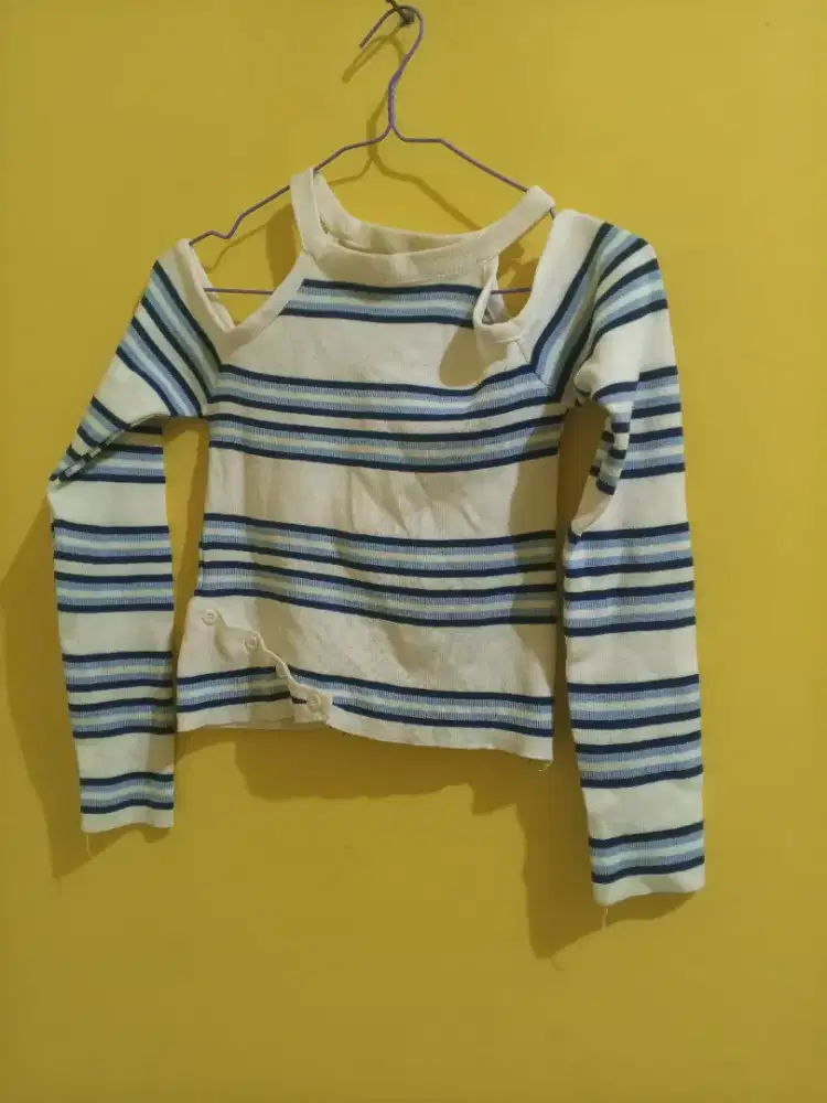 baju rajut crop preloved