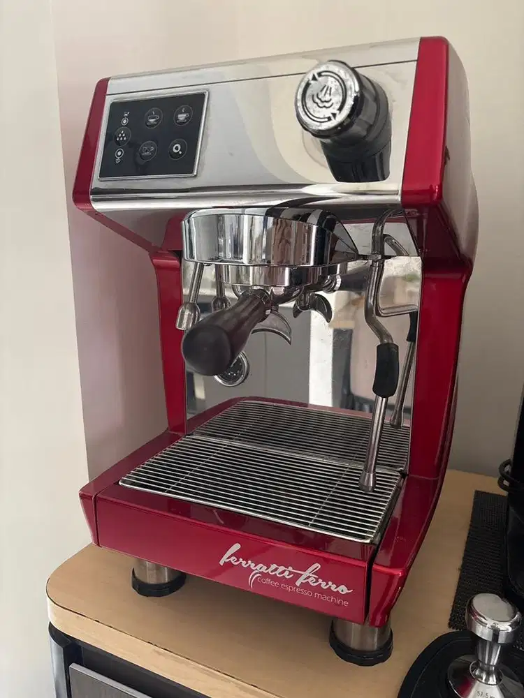 Ferratti Ferro Coffee Espresso Machine l