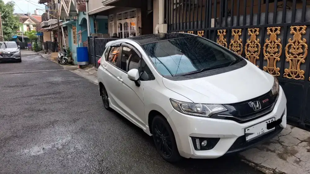 Honda jazz RS black top edition 2014