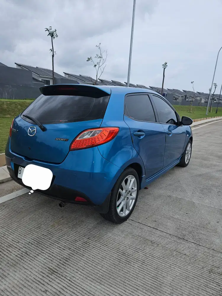 Mazda 2 2012 Bensin
