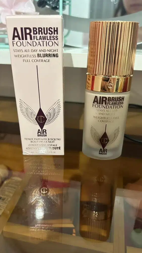 CHARLOTTE TILBURY AIRBRUSH FLAWLESS FOUNDATION