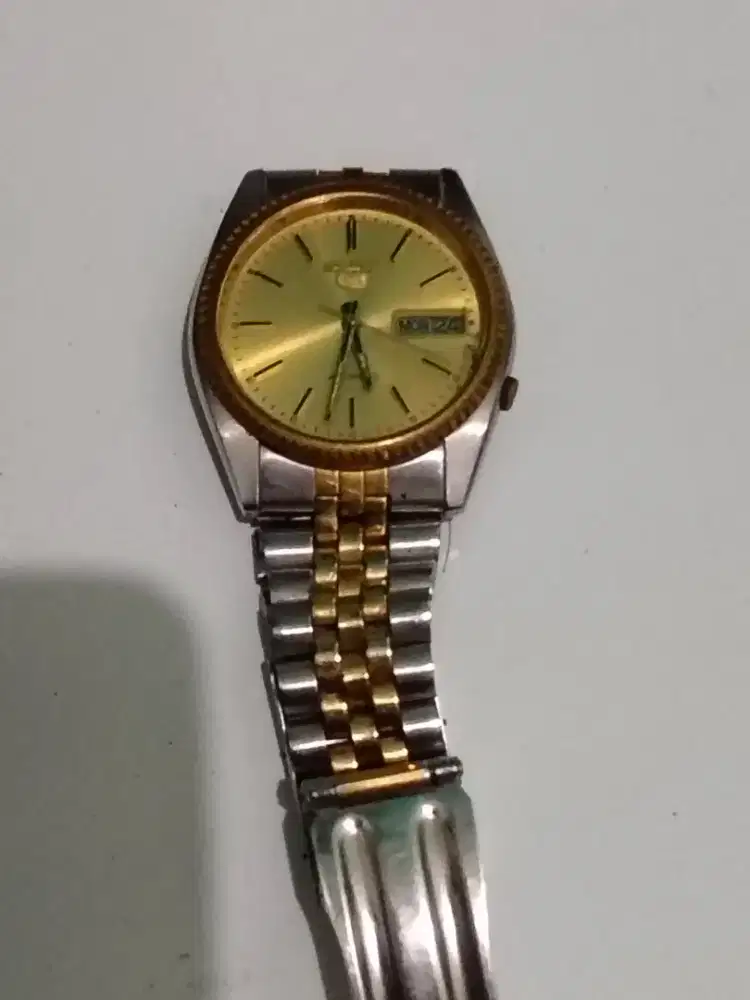 Jam tangan Seiko5 Otomatis
