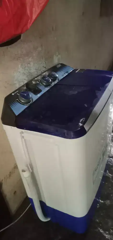 MESIN CUCI AQUA 8 KG BAIK /  ORIAN ( DINAMO BENCUCIB& PENGERING  ) ORI