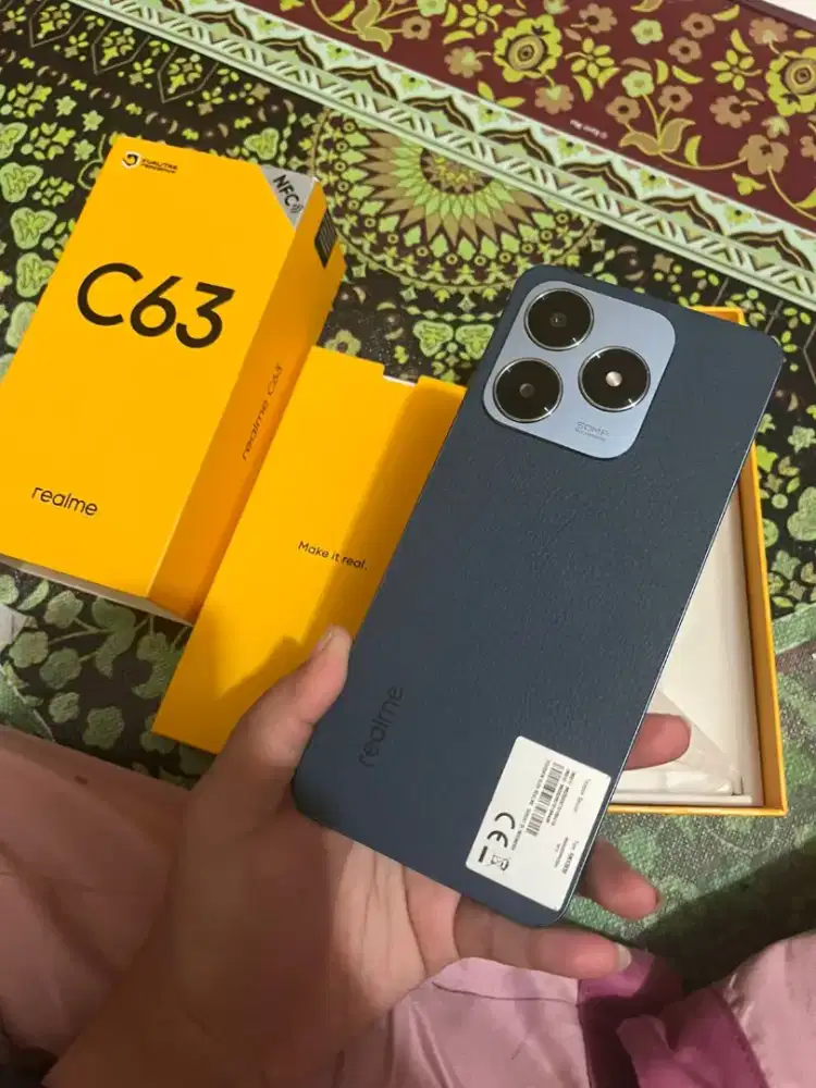 Realme C63 6/128Gb