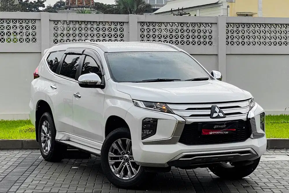 Mitsubishi Pajero Sport 2.5 Exceed Diesel Solar AT Matic 2023 Putih
