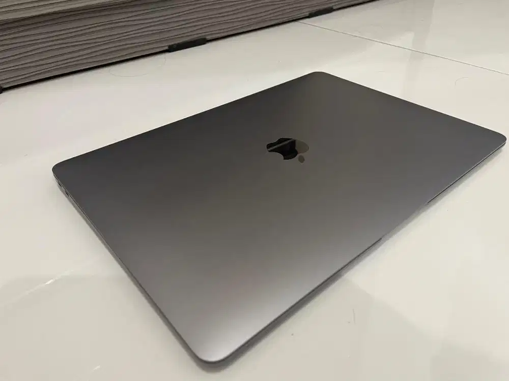Macbook air 2020 CTO limited edition