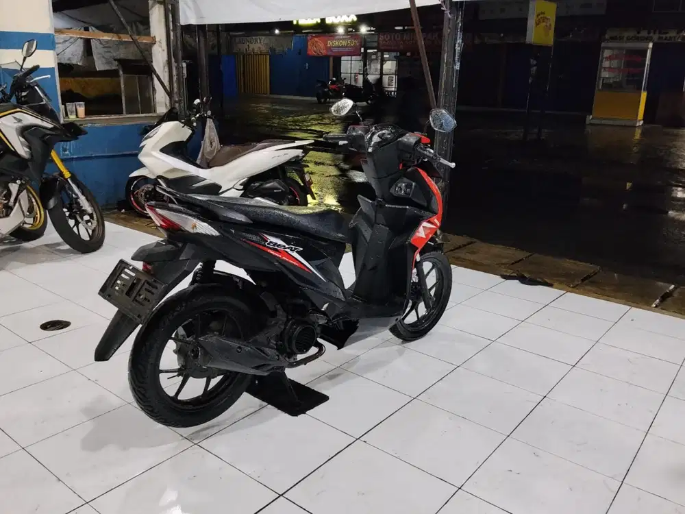 Dijual cepat honda beat all new 2021 pajak hidup