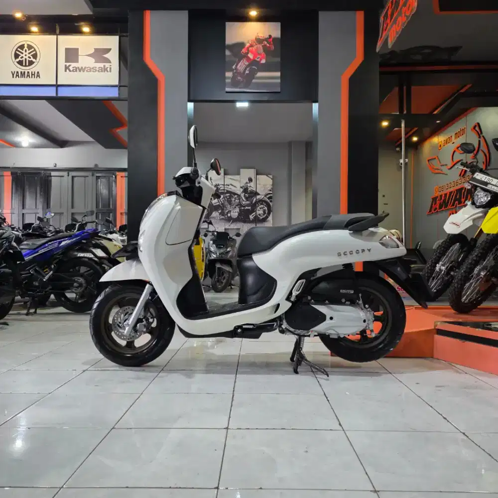 NEW SCOOPY PRESTIGE 2025