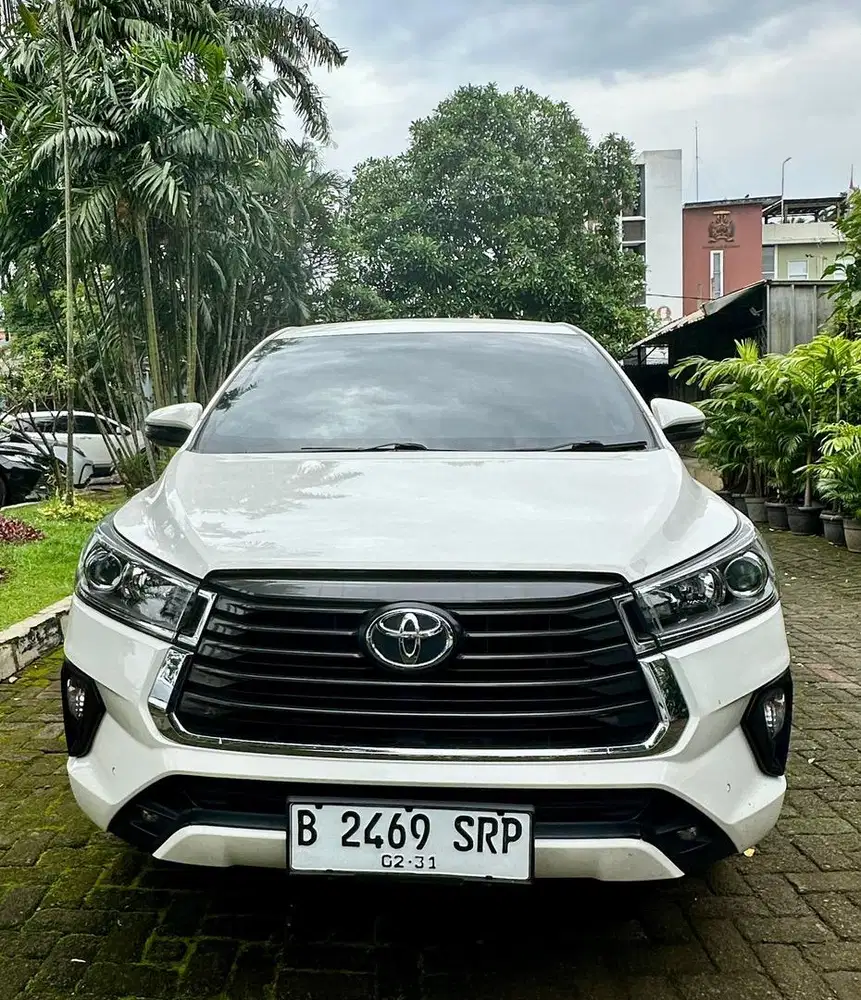 Jual Toyota Kijang Innova Reborn 2.0 V AT