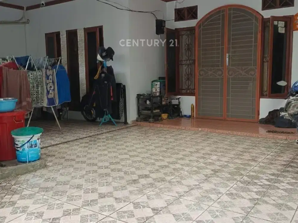 Dijual Rumah Cantik  Di Permata Harapan Baru Bekasi