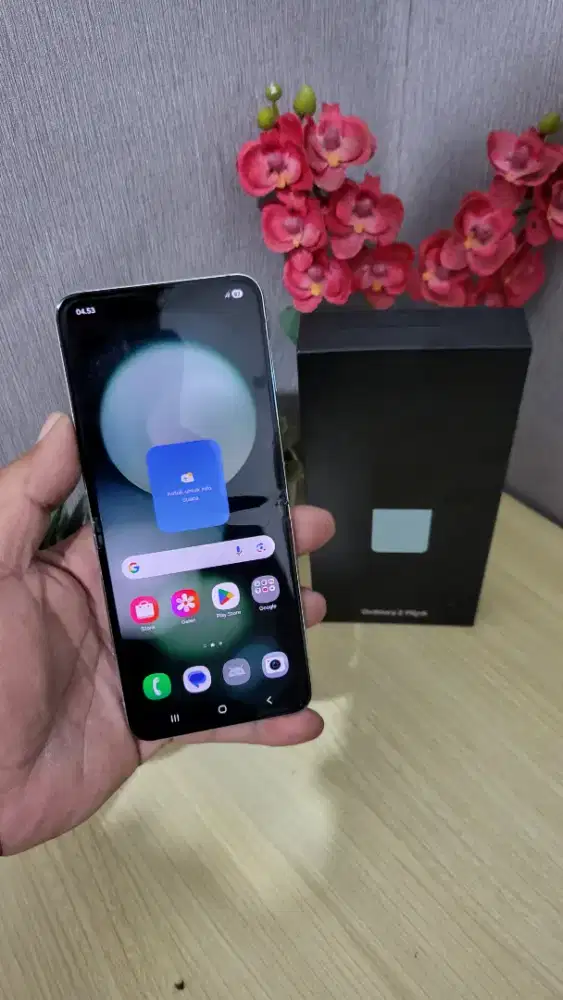 Samsung Galaxy Flip5 5G 
Ram 8/256GB
