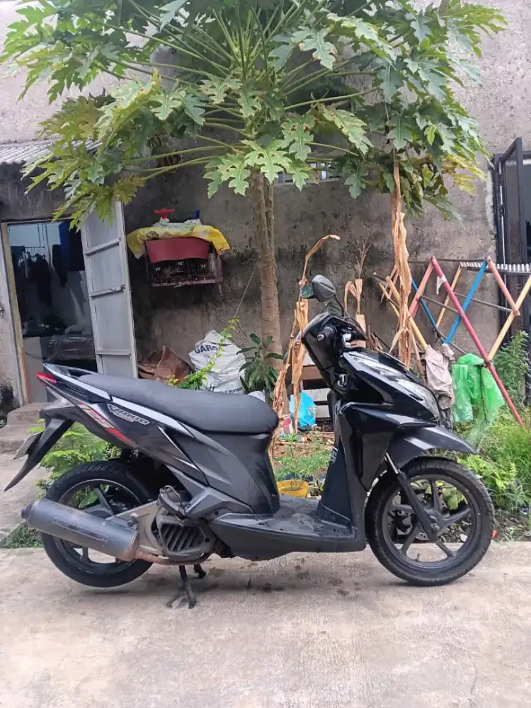 DIJUAL Vario KZR 125cc 2014 Mesin Standaran