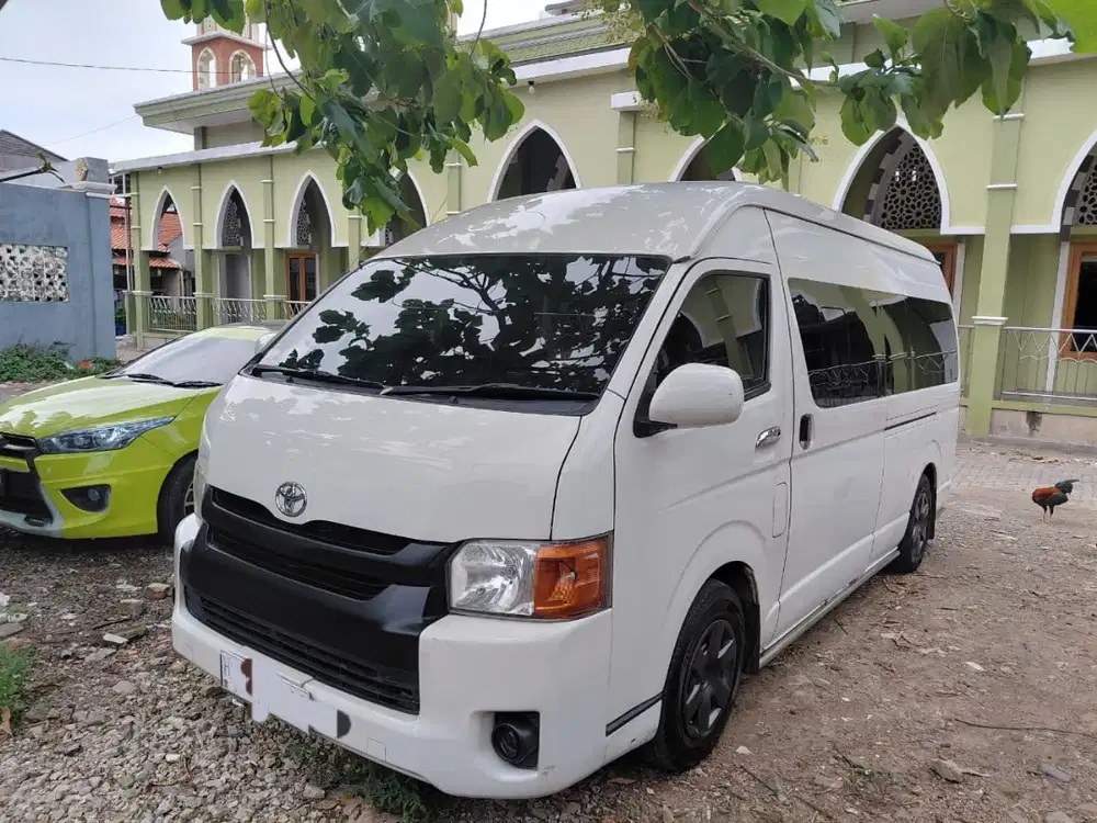 Toyota Hiace Commuter 2017