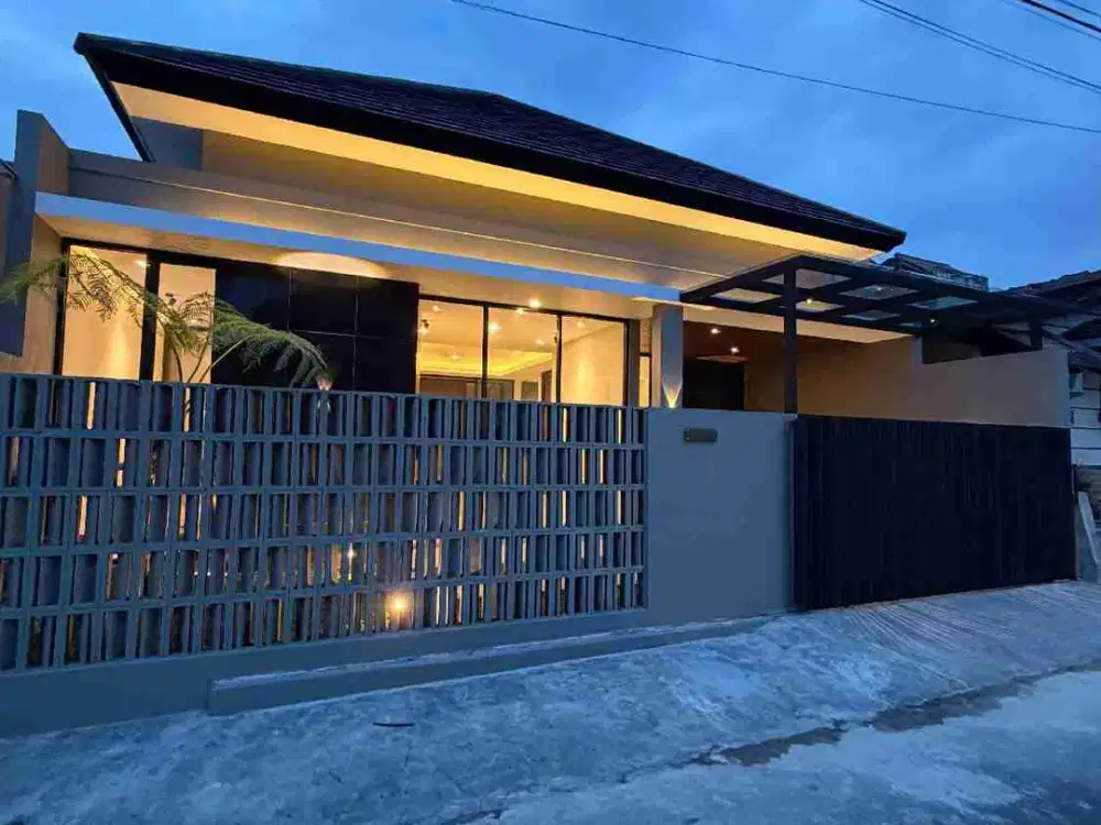 Rumah Tropis Modern Di Jalan Kaliurang Km 13