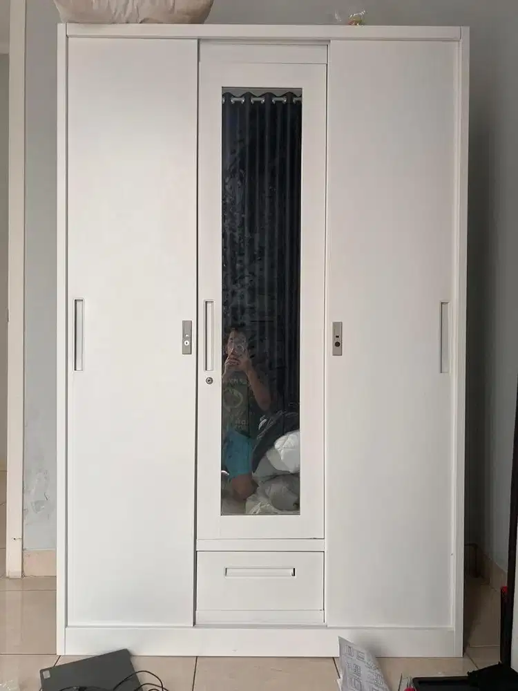 Lemari Piro Mertropolis - Steel A 3A SSL MWDSL