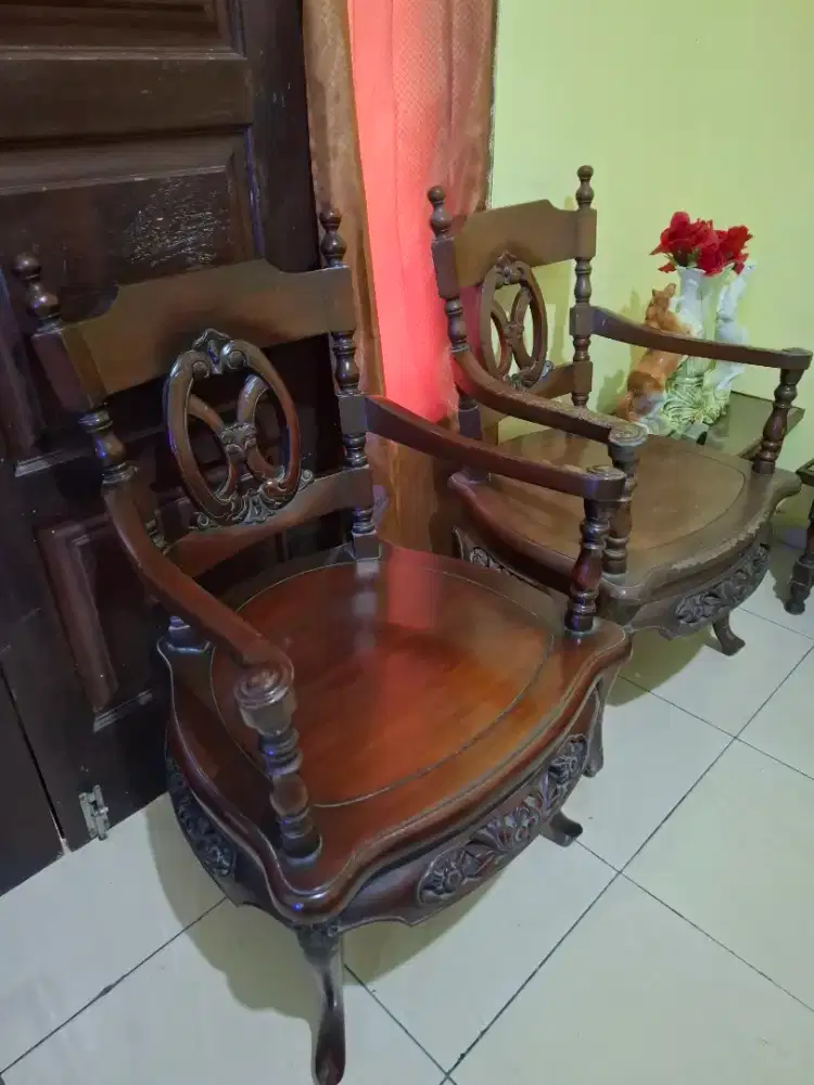Jual 2 kursi jati