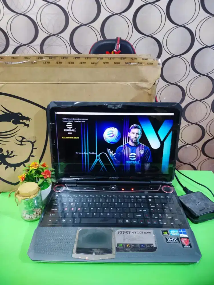 MSI EXTREME PLUS GT683DXR E16F2JMS [RAM 8GB/ SSD 512GB/ VGA GTX]