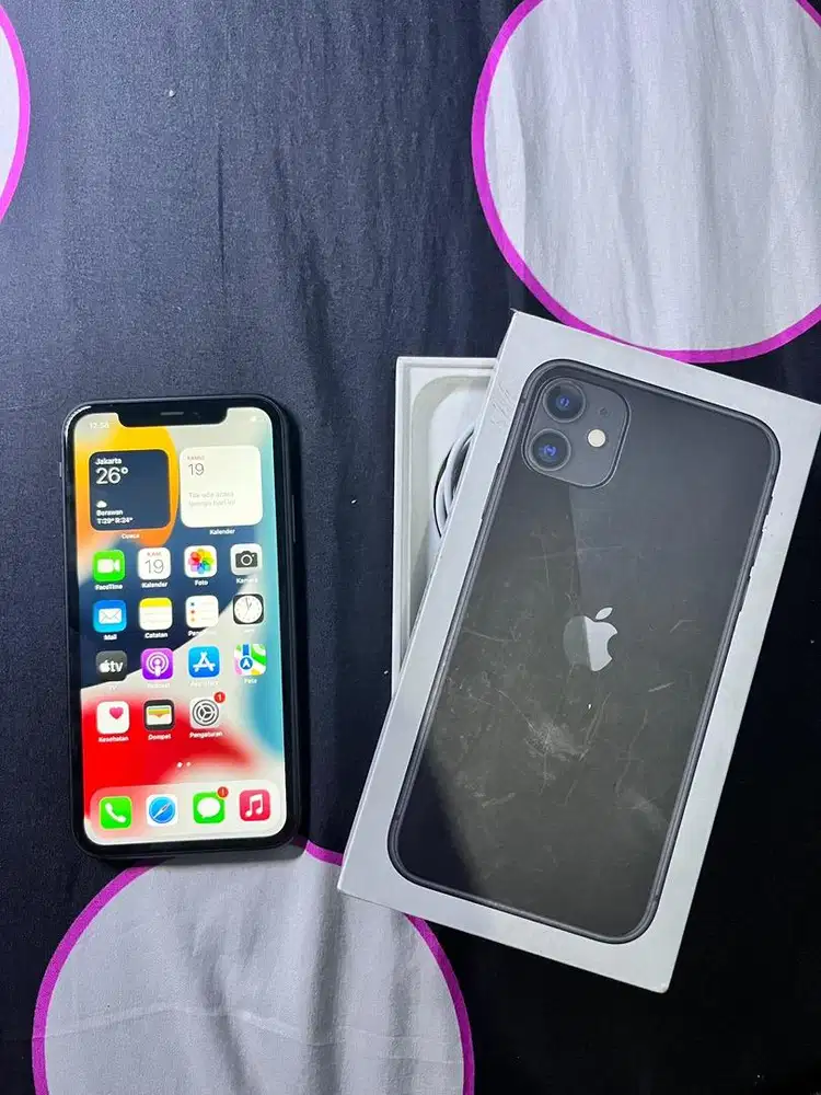 iPhone 11/64gb iBox