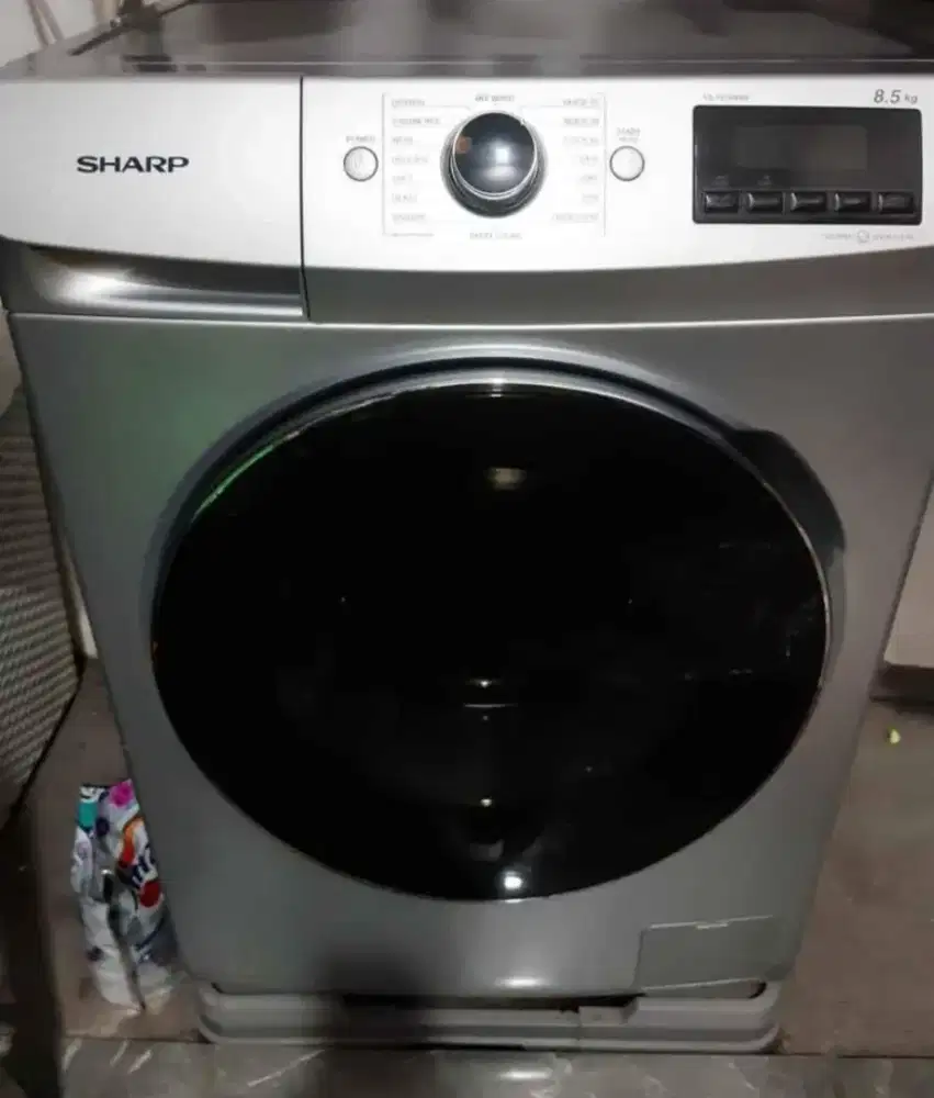 Mesin Cuci Front Loading 8.5 Sharp Masih Bagus jarang dipakai bksi tmr