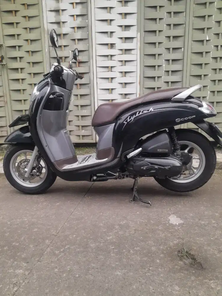 Honda scoopy Donat cw fi pjk plat on ss komplet